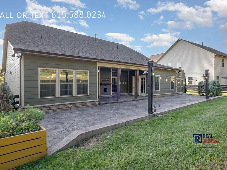 7216 Sky Meadow Dr — Photo 28