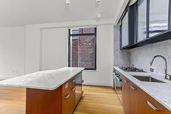 Rented by Compass | media 22