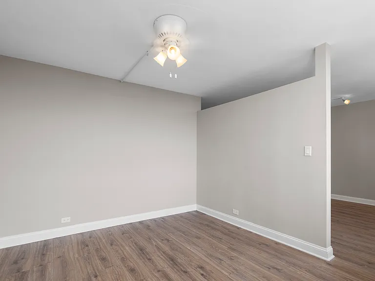 1355 N Sandburg Ter #1403D — Photo 13