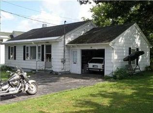 38 Oak St, Waterville, ME 04901