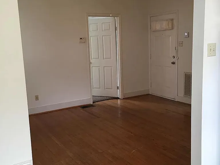 1305 Isabella St #4 — Photo 3