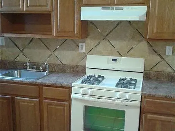 275 S 7th St, Newark, NJ