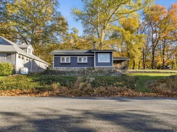 32 Lakeside Dr, Liberty Twp., NJ 07823