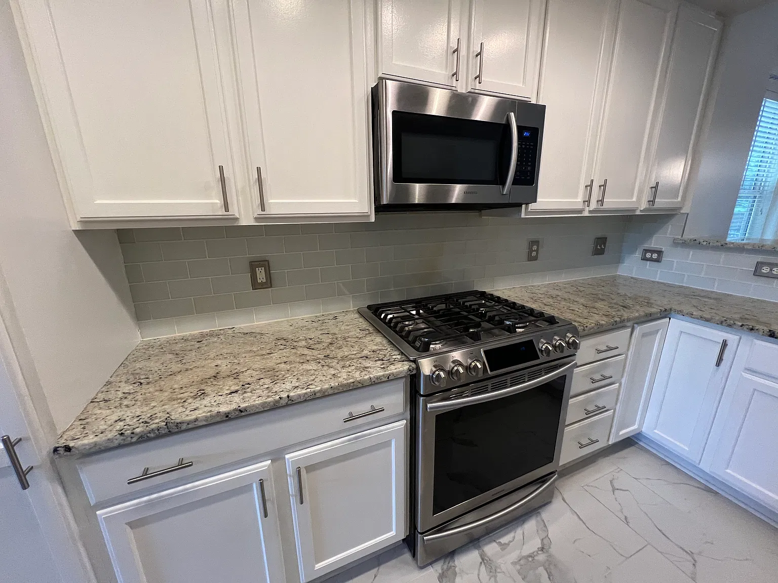 1001 Hillsborough St — Photo 4