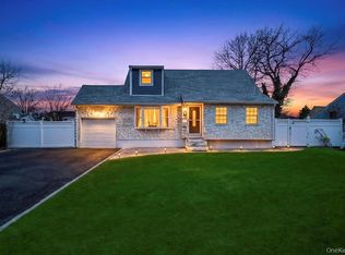 41 Walton Street, Brentwood, NY