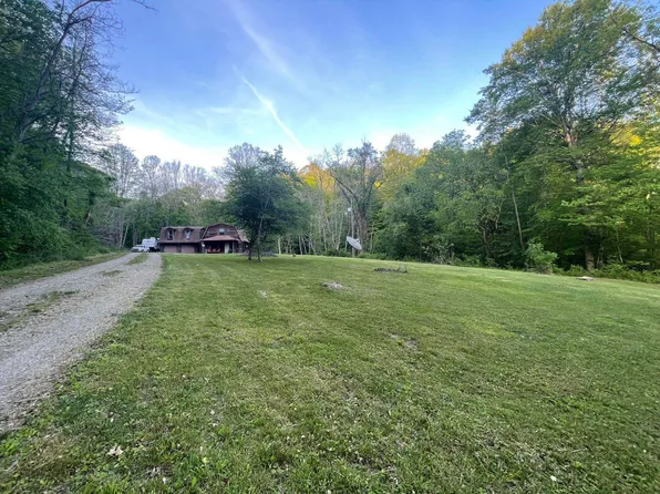 1001 County Road 52, Ironton, OH 45638