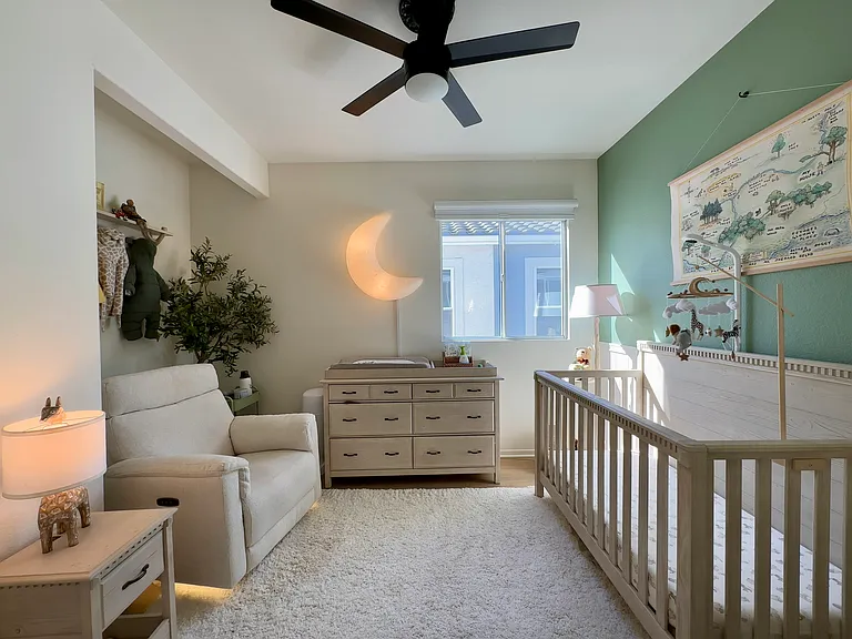 Second bedroom