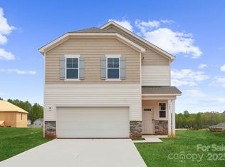 706 Olde England Dr, Lincolnton, NC 28092