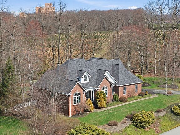 3rd image of 85 Morningside Dr