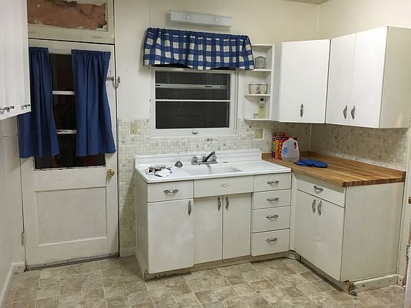 Butcher block countertops