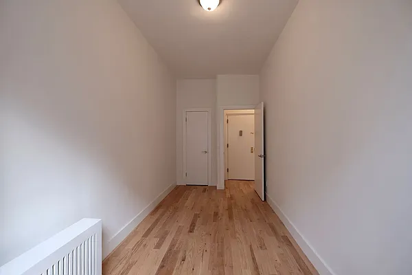 Rented by Aether Property Group | media 8