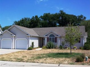 16 Cambridge Ct, Ottumwa, IA 52501