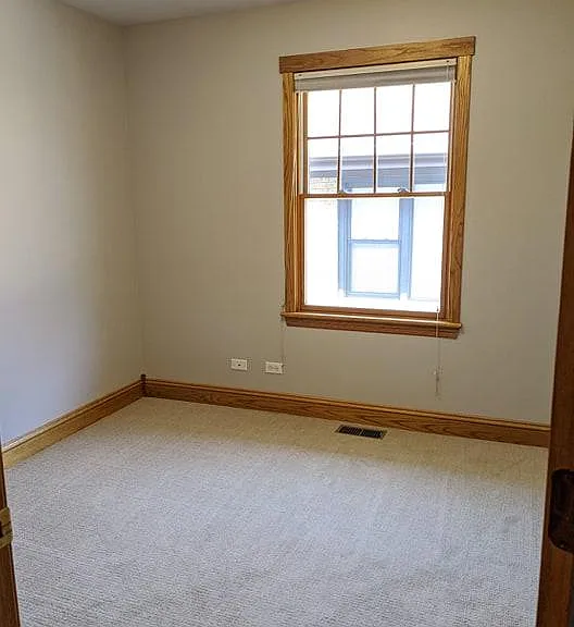 804 Harvard St — Photo 16