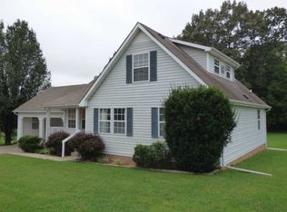 978 Joey Dr, Clarksville, TN 37042