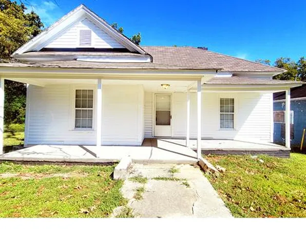 521 Cable St, High Point, NC 27260