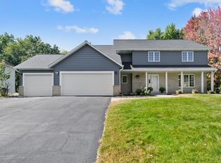 13701 Danube Ln, Rosemount, MN 55068