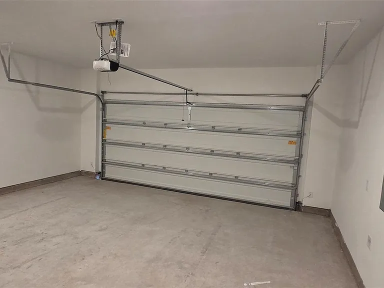 1014 Stockton Dr — Photo 13