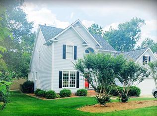 5514 Harrington Grove Dr, Raleigh, NC 27613