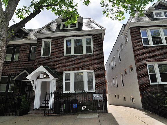 2nd image of 4310 Skillman Ave