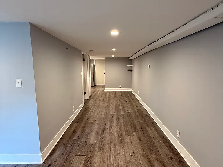 1226 Sherman Ave #1S — Photo 9