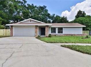104 Mahogany Dr, Seffner, FL 33584