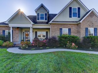 804 Commonwealth Ave, Strawberry Plains, TN 37871