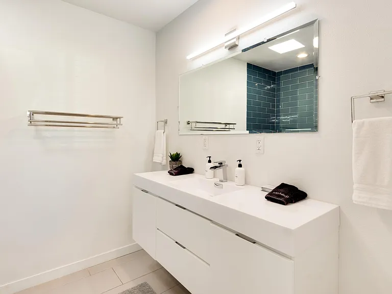 4373 E Camino Parocela — Photo 17