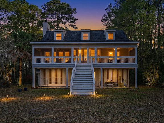 2nd image of 7717 White Point Rd