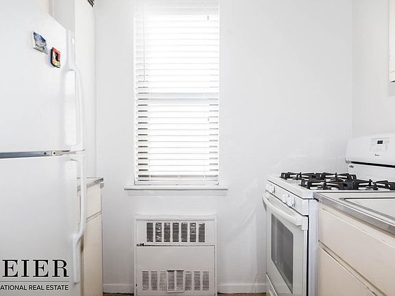 5th image of 200 E 28th St APT 4H