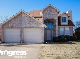 8313 Spinnaker Cv, Rowlett, TX 75089