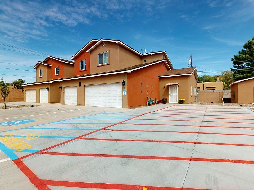 321 Sandia Rd. NW. New construction 2021. Gated community. Close-in North Valley. Great location!