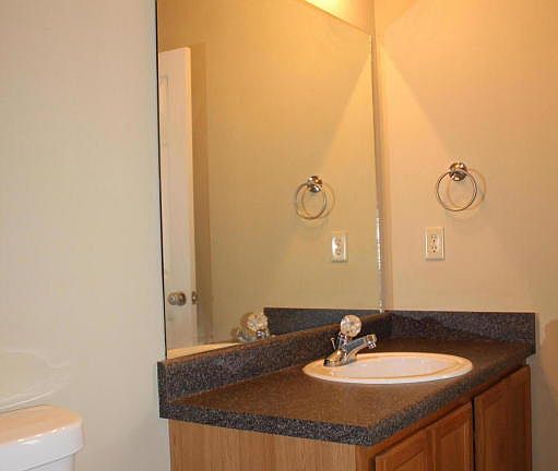5th image of 720 N 28th Ave