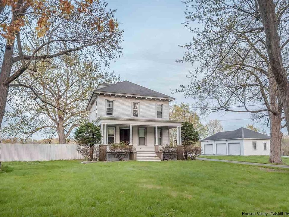1st image of 22 Church Ave