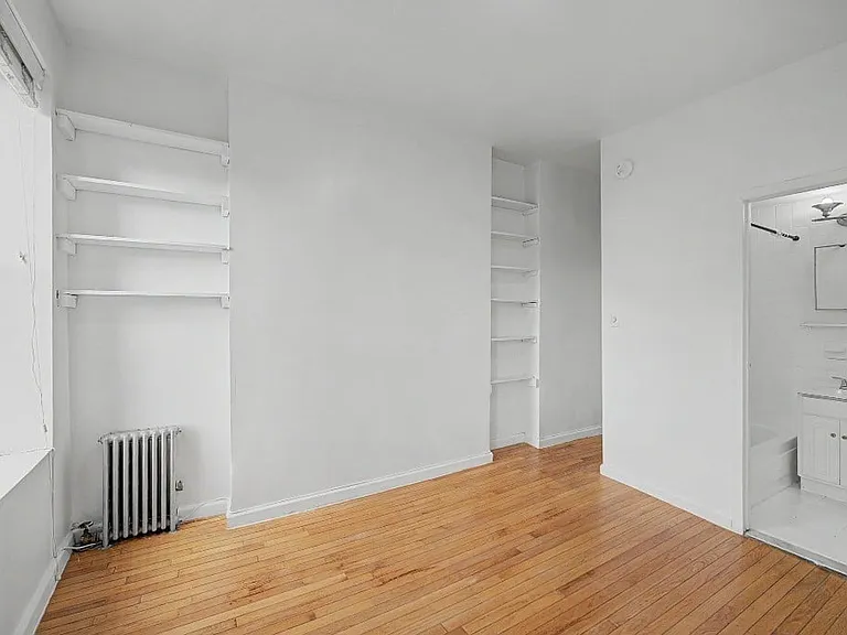 90 Stanton St #5D — Photo 6