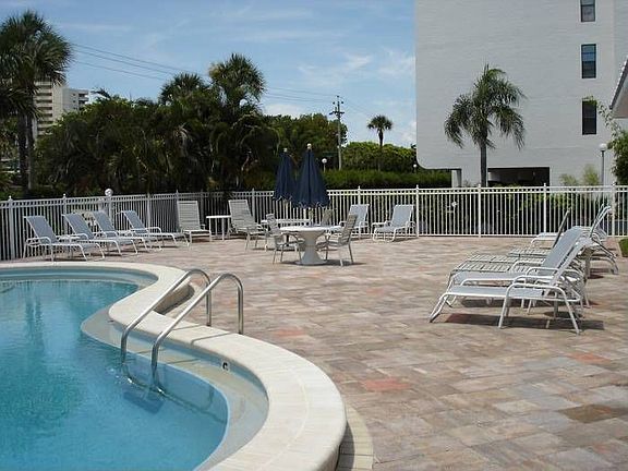 Sunning Deck