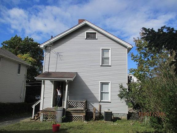 2nd image of 545 Mabel St