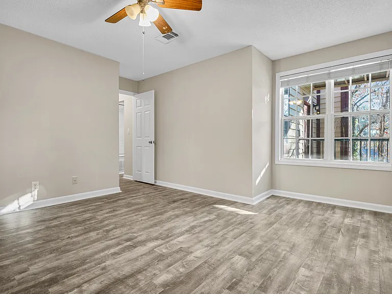 Cypress Pointe St — Photo 12