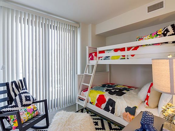 4th image of 5115 Saratoga Ave APT 1