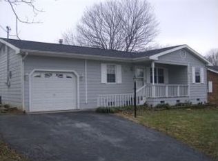 429 Cedar Grove Rd, Johnson City, TN 37601