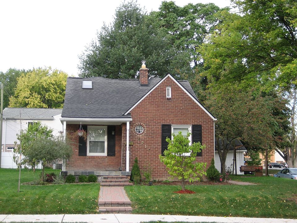 Front of house