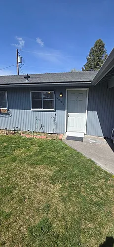 3226 Summers Ln Photo 1