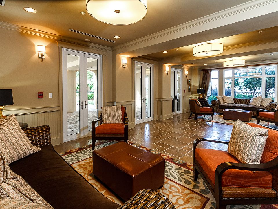 1st image of 400 Kelly Plantation Dr Unit 603