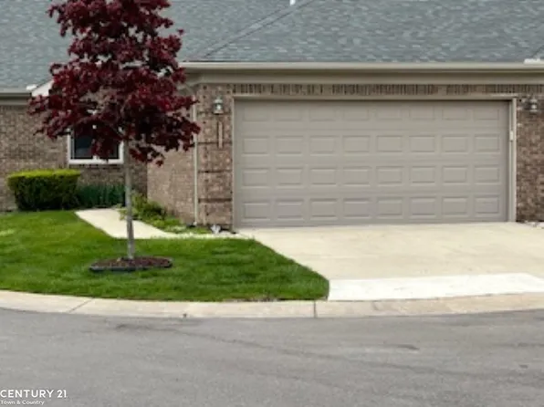 35301 White Birch Dr #1, Clinton Township, MI 48035