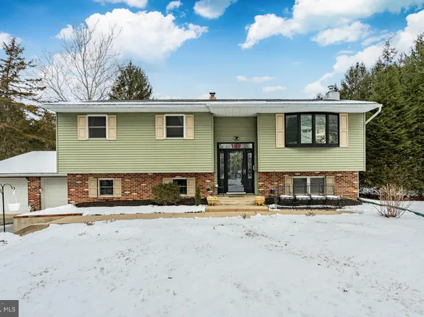 107 Lafayette Rd, Coatesville, PA 19320