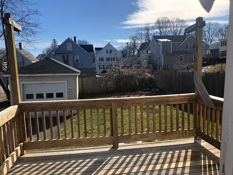160 Lincoln St — Photo 16