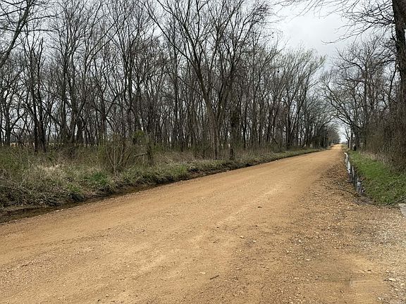 3rd image of 449868 E 290th Rd