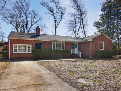 11 Wilson Cir, Newport News, VA, 23606