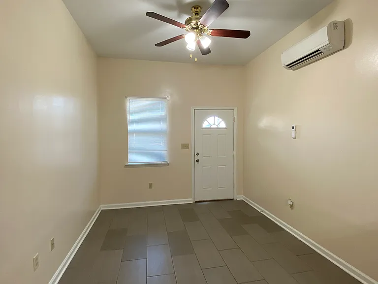 3722 S Galvez St — Photo 4