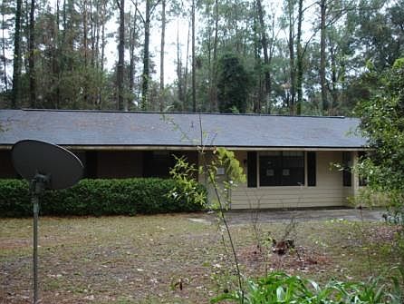 1st image of 23394 Meadow View Dr