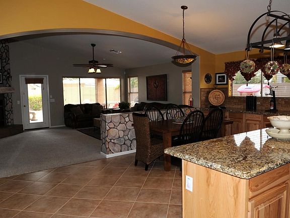 4th image of 90 E Canyon Creek Dr